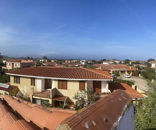 Casa Per 9 Persone Bbq Wi-Fi Apartment San Teodoro   San Teodoro (Sardinia)