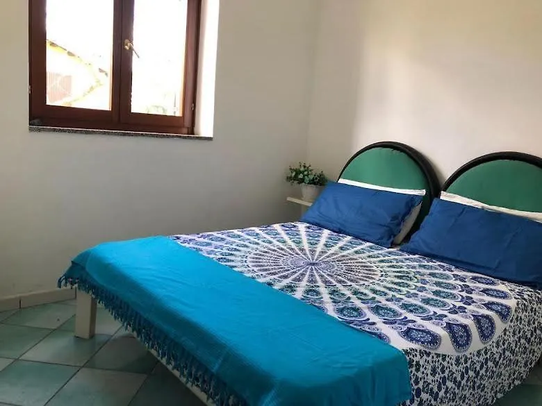 Casa Per 9 Persone Bbq Wi-Fi Apartment San Teodoro  Italy