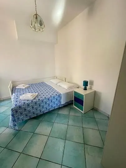 Casa Per 9 Persone Bbq Wi-Fi Apartment San Teodoro  0*, San Teodoro (Sardinia)